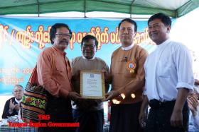 ႏိုင္က်ဥ္းမ်ားနားခိုရာ တည္ေဆာက္ေရး တတ္ႏိုင္သည့္ဘက္ကကူညီမည္ဟု ဦးၿဖိဳးမင္းသိန္းကတိျပဳ