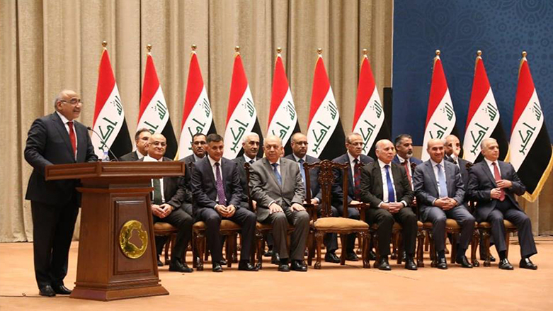 عبد المهدي يفشل بتمرير وزرائه بعد فوضى بالبرلمان 