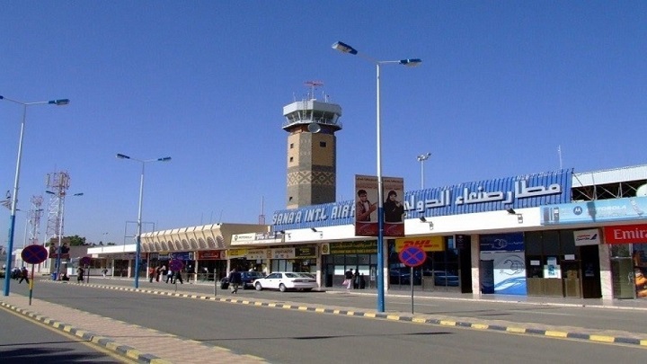الوفد الوطني يُغادر مطار صنعاء للمشاركة في مشاورات السويد 