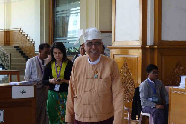 မိုးပ်ံလမ္းစီမံကိန္းကို အတုိင္ပင္ခံပုဂၢိဳလ္ အေသးစိတ္ေလ့လာေန