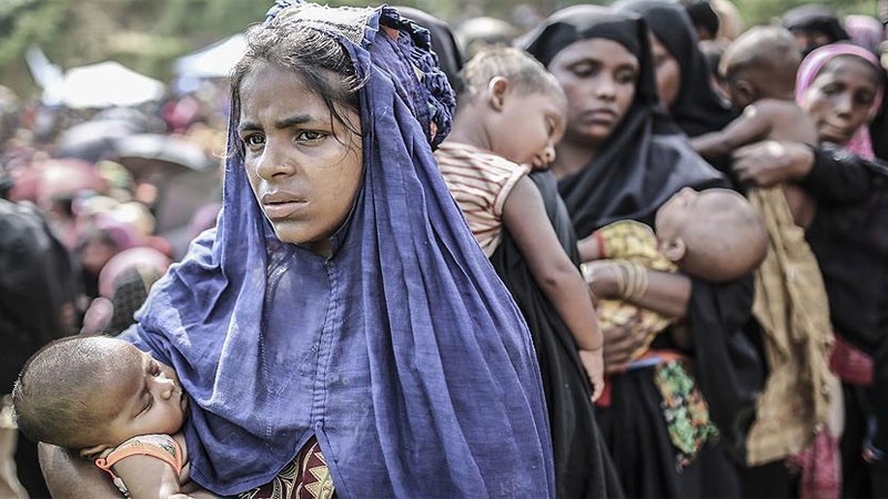 国連が、ミャンマーのロヒンギャ族の難民キャンプでの危機的状況を懸念