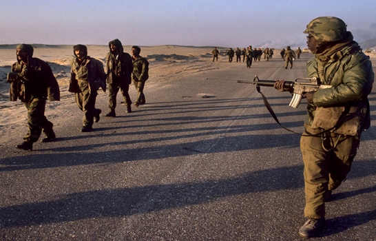 التحقيق باعتراف "ضابط كويتي" باعدام عشرات العراقيين