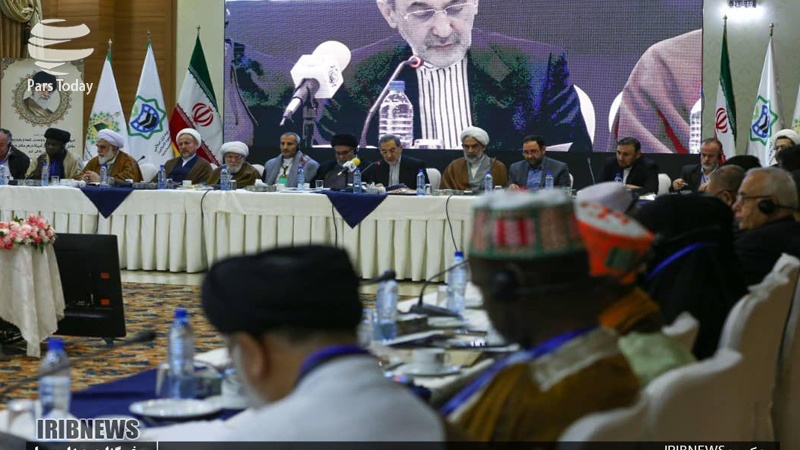 کتاب الہی اور محبت اہل بیت(ع) تمام مکاتب فکر کو ایک ساتھ جوڑتی ہے: ڈاکٹر ولایتی