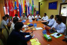မဟာမိတ္ဖြဲ႕စည္းေရး ျပည္သူ႔ပါတီႏွင့္ UNA ေတြ႕ဆံုေဆြးေႏြး