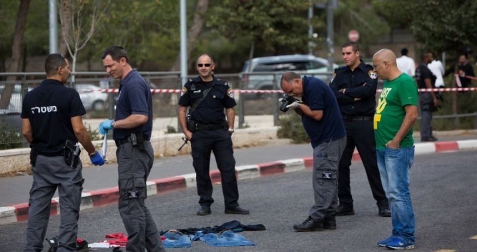 إصابة مستوطنين في عملية طعن بآلات حادة بالقدس