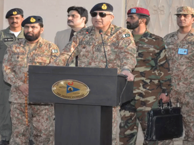 پاک فوج ملک کی سرحدوں کی حفاظت کیلیے پر عزم ہے: آرمی چیف جنرل قمر جاوید باوجوہ