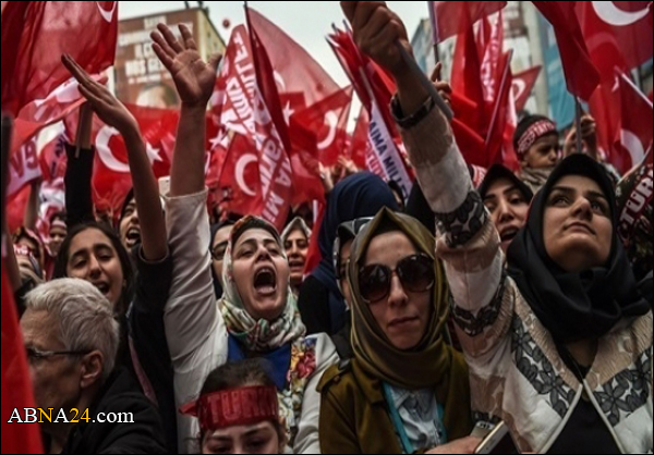آلاف المتظاهرين ضد "غلاء المعيشة" في ديار بكر جنوب شرق تركيا
