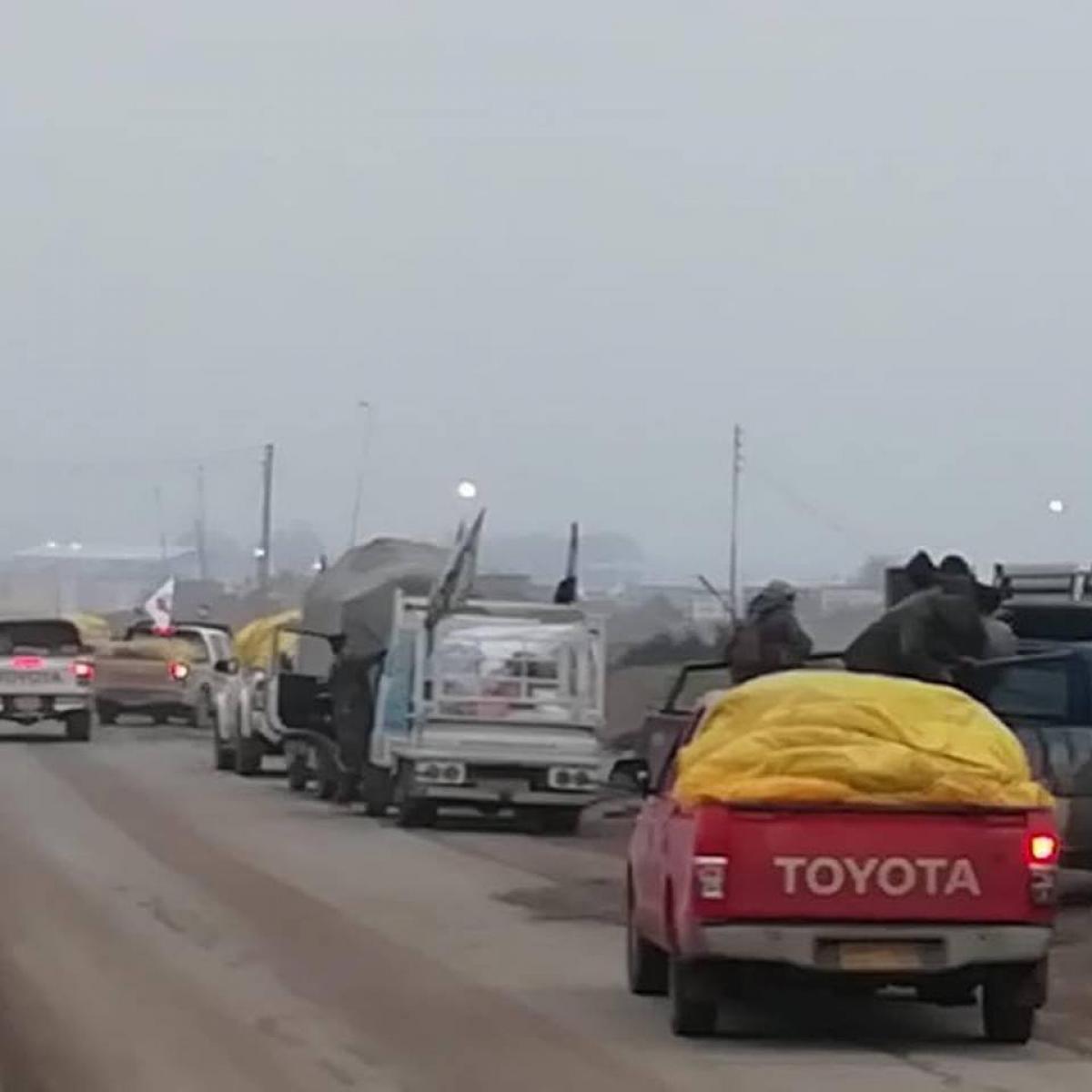 تقرير مصور/ أكثر من مائتي شاحنة إغاثة: حملةُ الوفاء تصل الى الموصل وتُغيث الأيزيديّين