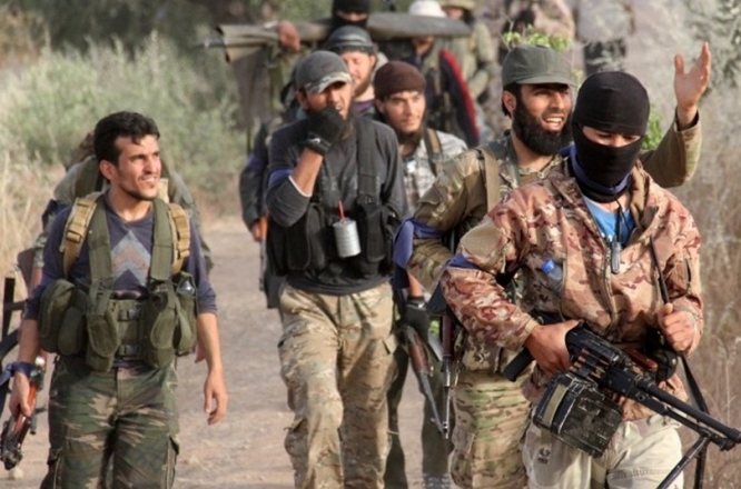 محاكمة عناصر من "الجيش الحر" في لبنان بجرائم إرهابية