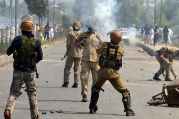ہندوستانی فوج کی فائرنگ سے کشمیر میں 6 علیحدگی پسند ہلاک