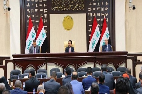 Irak parlamentosu ABD güçlerinin Suriye’den Irak’a intikaline tepki gösterdi