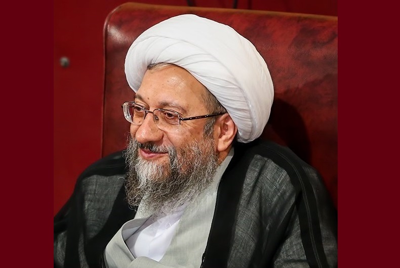 Ayətullah Amuli Laricani: “ABŞ Suriyadan qaçdı”