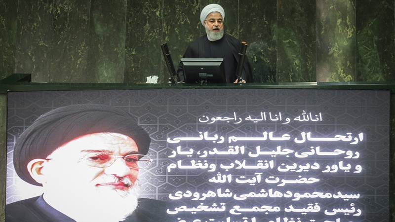 امریکہ ایران کے مقتدر نظام حکومت کو جھکا نہیں سکتا: صدر روحانی