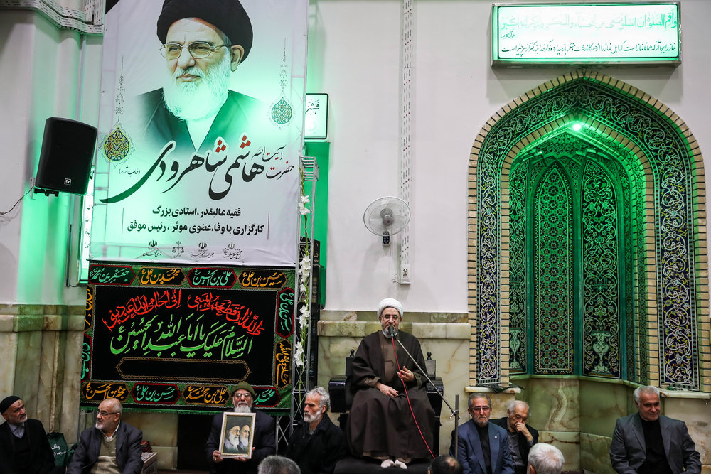 تصویری رپورٹ: مسجد ارگ میں مرحوم آیت اللہ شاہرودی کی یاد میں مجلس عزا