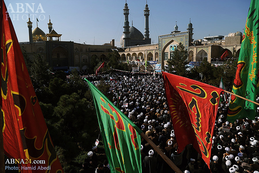 Photos: Iranians mark 2009 rallies at Feyziyeh School in Qom