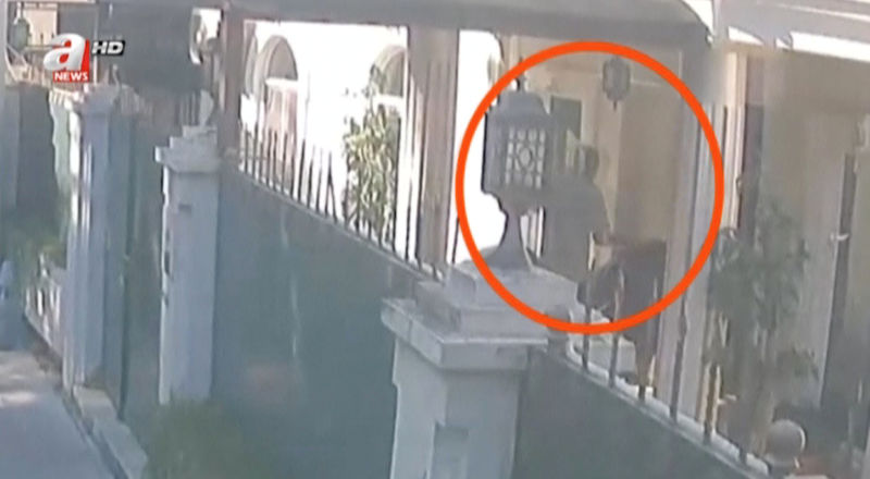قناة تركية تنشر فيديو تقول إنه لـ"نقل جثة خاشقجي" من قنصلية السعودية باسطنبول