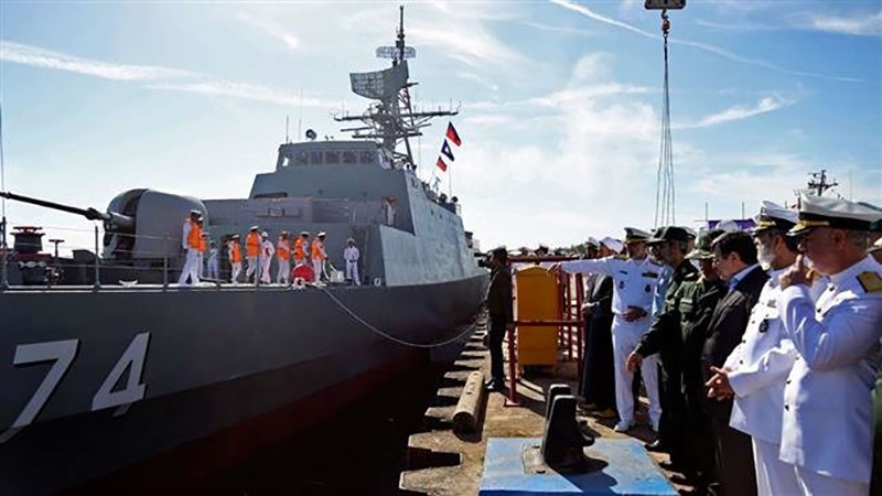 परमाणु और मिसाइल कार्यक्रम पर हंगामा मचाता रहा अमरीका जबकि ईरान ने तेज़ी से कर लिया अपनी नौसैनिक शक्ति में विस्तार, अमरीकी जलसीम