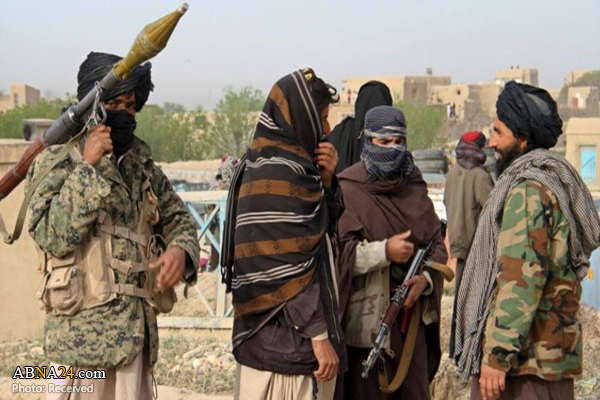 Taliban storm security posts in west Afghanistan, kill 21