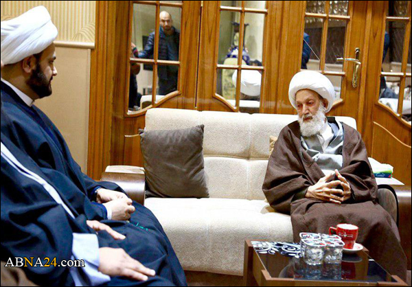 امين عام النجباء يلتقي بـ "آية الله الشيخ عيسى قاسم" في النجف الاشرف