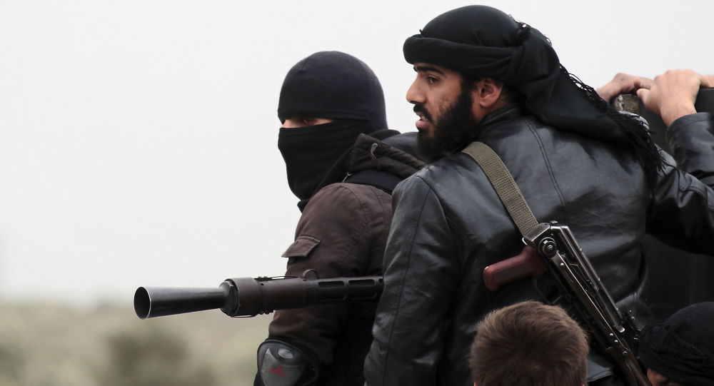 Imprensa: Frente al-Nusra está prestes a tomar controle sobre estrada Aleppo-Latakia