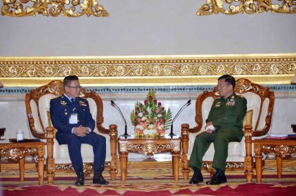 ျမန္မာ-ထိုင္းနယ္စပ္တည္ၿငိမ္ေအးခ်မ္းေအာင္ ေဆာင္ရြက္ႏိုင္ခဲ့ဟု ဗိုလ္ခ်ဳပ္မႉးႀကီးေျပာ