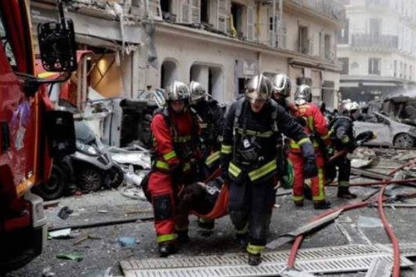 فرانس کے دارالحکومت پیرس کی معروف بیکری میں دھماکہ، متعدد افراد زخمی