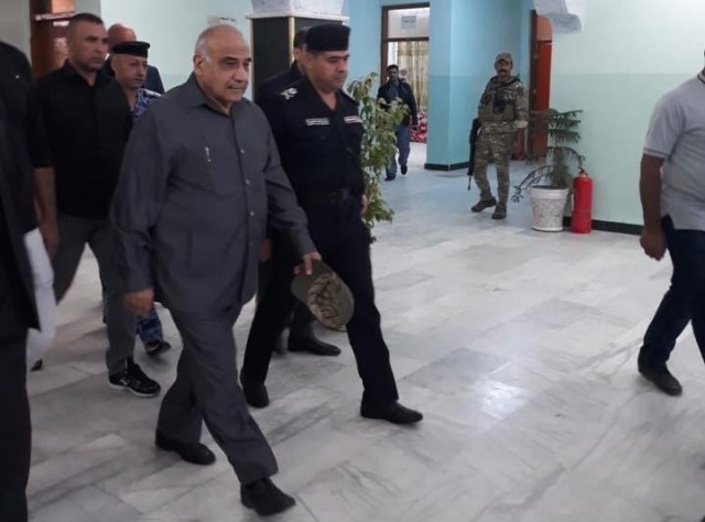 عادل عبد المهدي يوجه بمضاعفة الجهود لإنجاز "مشاريع خدمية" في البصرة