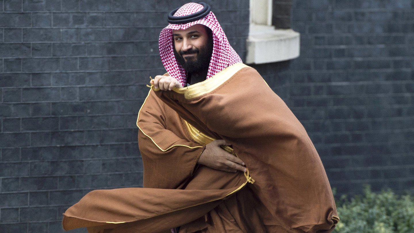 طيار إسرائيلي يبعث برسالة لمحمد بن سلمان ويدعوه للمشاركة بمؤتمر للطيران بتل أبيب