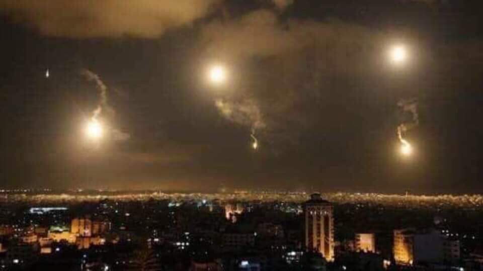  Raids israéliens contre la Syrie : « À travers l’Iran, Israël vise les USA » (Expert iranien)