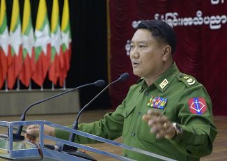 တရားမဝင္သြားတာဆိုၿပီး လ်စ္လ်ဴ႐ႈလို႔ မရပါဘူး၊ က်ေနာ္တို႔ႏုိင္ငံသား ျဖစ္ေနတယ္ – စစ္ကုိင္းတုိင္း နယ္လုံဝန္ႀကီး