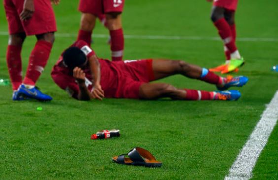 صور تفضح سلوك "جماهير منتخب الامارات" في كأس آسيا