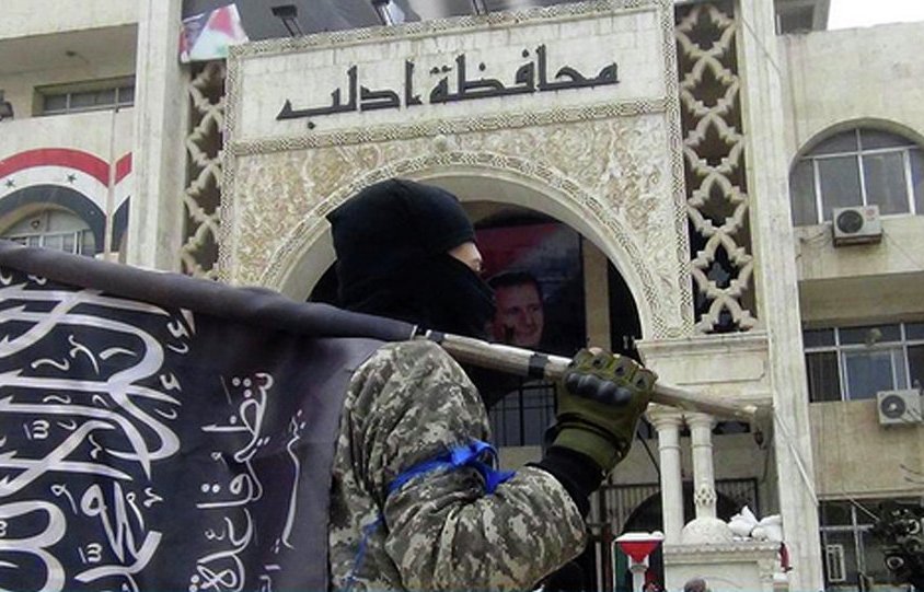 تركيا تتهم التحالف الدولي بدعم "النصرة" الارهابية 