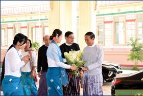 သေဘာထားကြဲျပားမႈမ်ားကို သေဘာထားႀကီးႀကီး အျပဳသေဘာအျမင္ျဖင့္ ေဆြးေႏြးညႇိႏိႈင္းရန္ လႊတ္ေတာ္ကိုယ္စားလွယ္မ်ားအား သမၼတတိုက္တြန္း