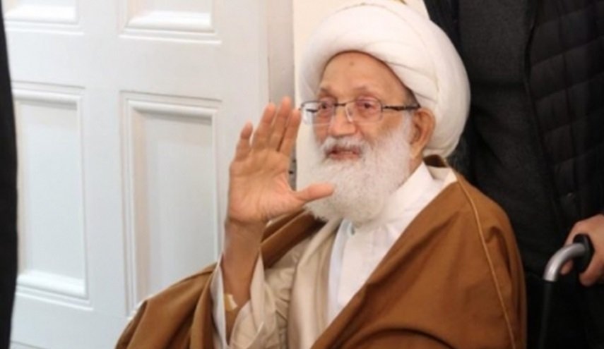 آية الله قاسم يزور مشهد المقدسة لزيارة مرقد الإمام الرضا (ع)
