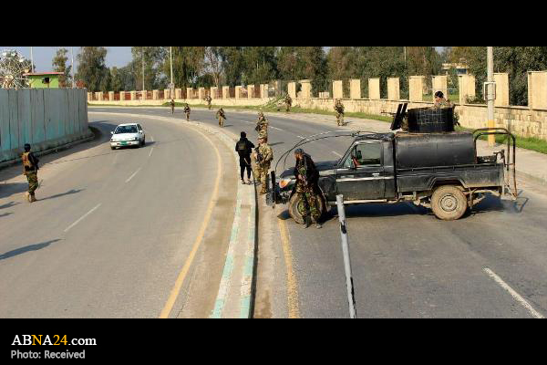 Iraq's Hashd al-Sha'abi fighters stop US military patrol in Mosul / Pics