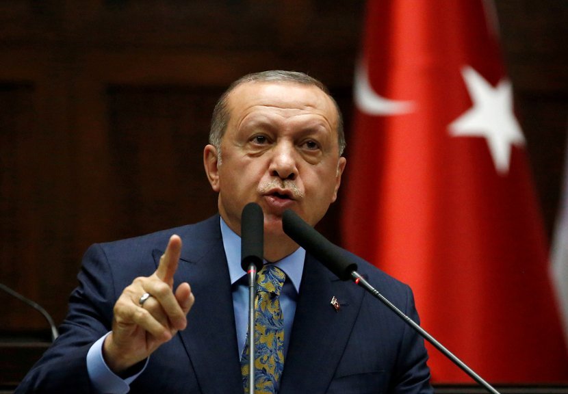 اردوغان يعلن أن تركيا تبقي اتصالات مع سوريا على مستوى منخفض