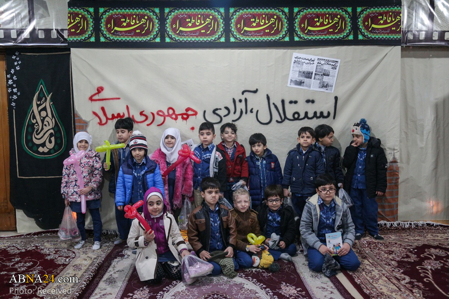 تقرير مصور/ معرض "أطفال الثورة" في حرم السيدة المعصومة (ع)