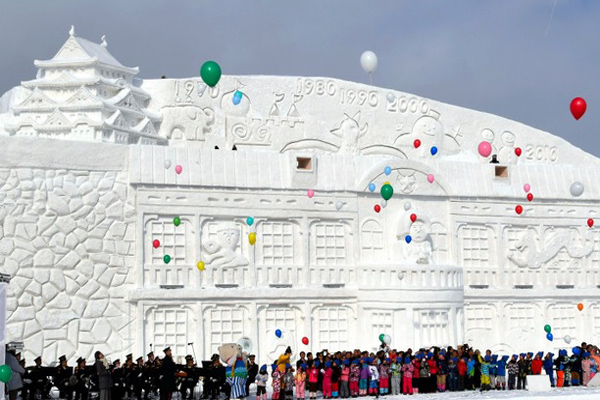 ムスリム観光客向けに雪で作った礼拝所も「旭川雪まつり」