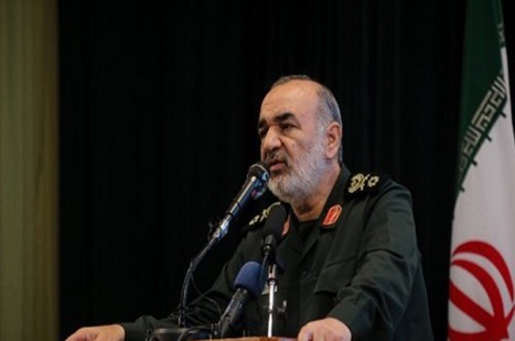 General Selami: İran halkı direnişle her engeli geçer