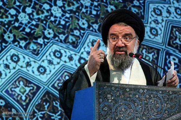 خطيب جمعة طهران: الآلية المالية الاوروبية اهانة للشعب الايراني 