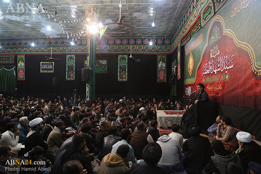 “Ceremonias de luto por los Días Fatimíes en idioma urdu en la ciudad de Qom”