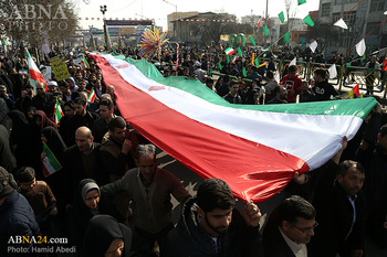 ایران کے دارالحکومت تہران سمیت تمام چھوٹے بڑے شہروں میں عظیم الشان ریلیوں کا آغاز