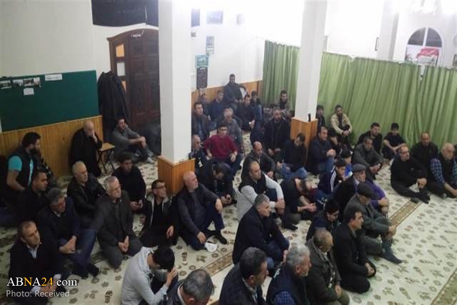 تقرير مصور/ مجلس عزاء بمدينة ازمير التركية بمناسبة استشهاد السيدة "فاطمة الزهراء" (ع)