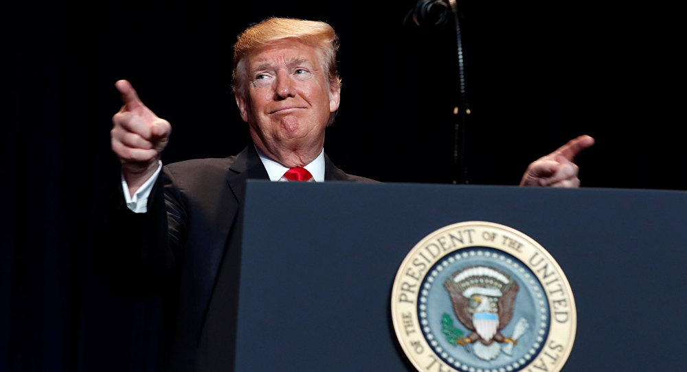 Trump irá declarar emergência nacional para construir muro, diz Casa Branca