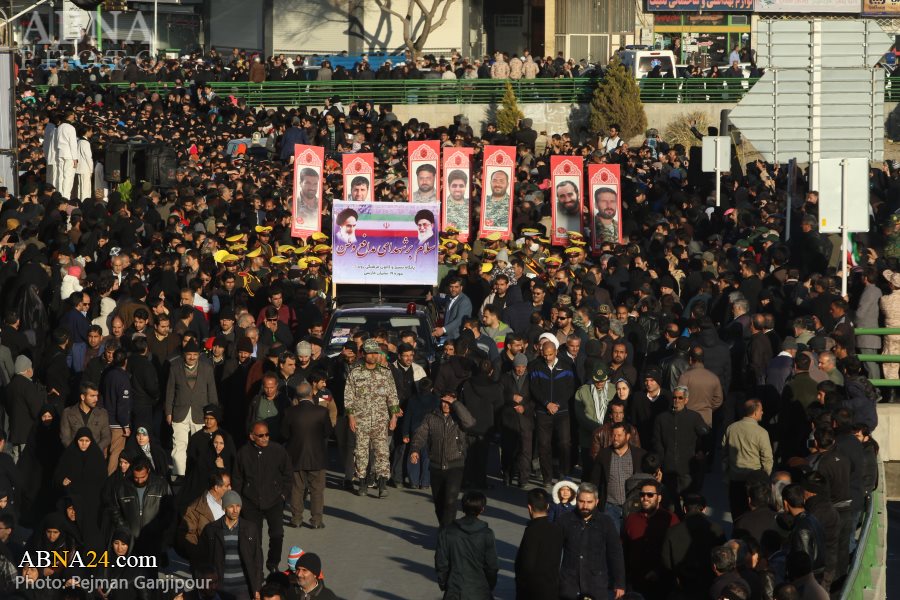 تصویری رپورٹ: اصفہان میں دہشتگردانہ حملے کے شہدا کی تشییع جنازہ 