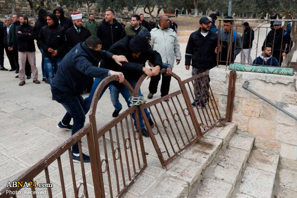 Israel seals off Al-Aqsa gate, Palestinians call for protests / Pics
