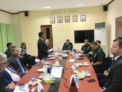 ဖိလစ္ပိုင္စစ္ဦးစီးခ်ဳပ္ႏွင့္ေတြ႕ဆံုစဥ္ ၿငိမ္းခ်မ္းေရးတည္ေဆာက္မႈတြင္ တပ္မေတာ္၏ အခန္းက႑ရွင္းျပ