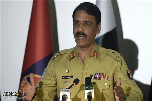 Pakistani Army vows increased coop. with Iran to prevent terror attacks
