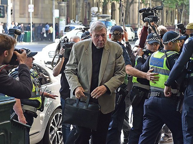 إدانة ثالث أكبر مسؤول فاتيكاني باعتداء جنسي على أطفال