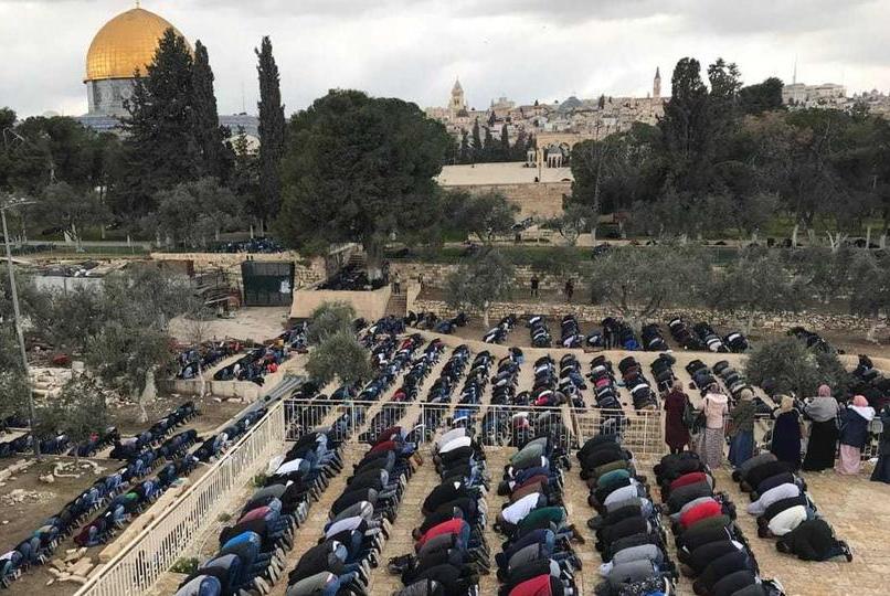 المجلس الإسلامي يعقد اجتماعاً طارئاً بعد تهديد الاحتلال الإسرائيلي بإغلاق باب الرحمة 